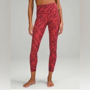 4020 -Lululemon Wunder Under High-Rise 25" *Luxtreme Leaf Fireside Red Multi